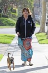 1_Former-Baywatch-actress-Yasmine-Bleeth-51-makes-a-rare-public-outing-as-she-takes-her-pet-d...jpeg