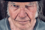 ENT01.03.Neil-Young-Archive4.jpg