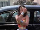 Wonder-Woman-lynda-carter-38574691-500-382-840223792.gif