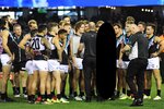 Ken_Hinkley_addressing_players.jpg