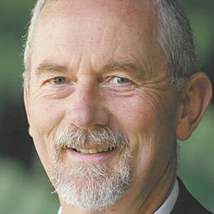 robert-walls-7f0aa515-6ea8-48a2-9856-0c2734edbdf-resize-750.jpeg