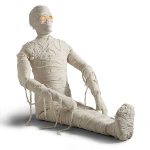 posable-lifesized-wrapped-mummy-statues-1-3916507100.jpg