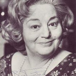 Hattie_Jacques_-_signed.jpg