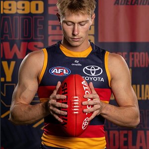 Sid Draper AFL Headshot.jpg