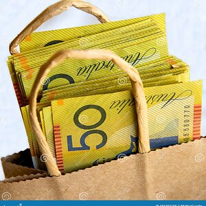 bundle-od-australian-fifty-dollar-notes-brown-paper-bag-tis-might-be-used-to-make-illegal-paym...jpg