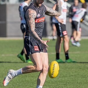 Jeremy Howe 1DX_5512.jpg