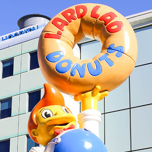 Lard-Lad-Simpsons-Donuts-at-Universal-Studios-Hollywood-Salty-Canary-16-copy.jpg