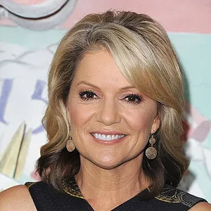 Sandra-Sully-3.webp
