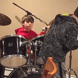 [w.reddit.com] ba_dum_tsss [e].gif