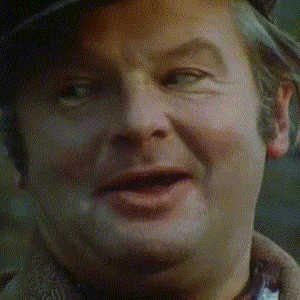 Benny-Hill-01.gif