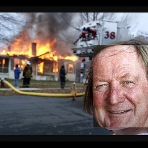 Disaster girl 30092022163657.jpg