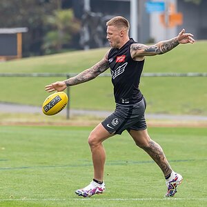 Jordan De Goey IMG_5D4B2867 BF.jpg